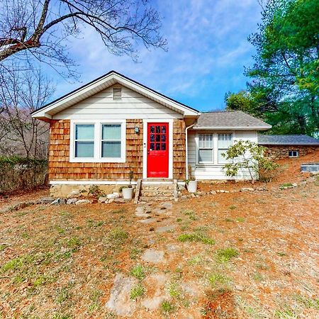 Colorful Cove Villa Candler Exterior photo