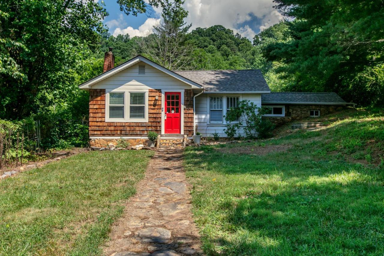 Colorful Cove Villa Candler Exterior photo